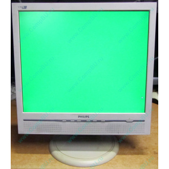 Б/У монитор 17" Philips 170B с колонками и USB-хабом в Ессентуках, белый (Ессентуки)